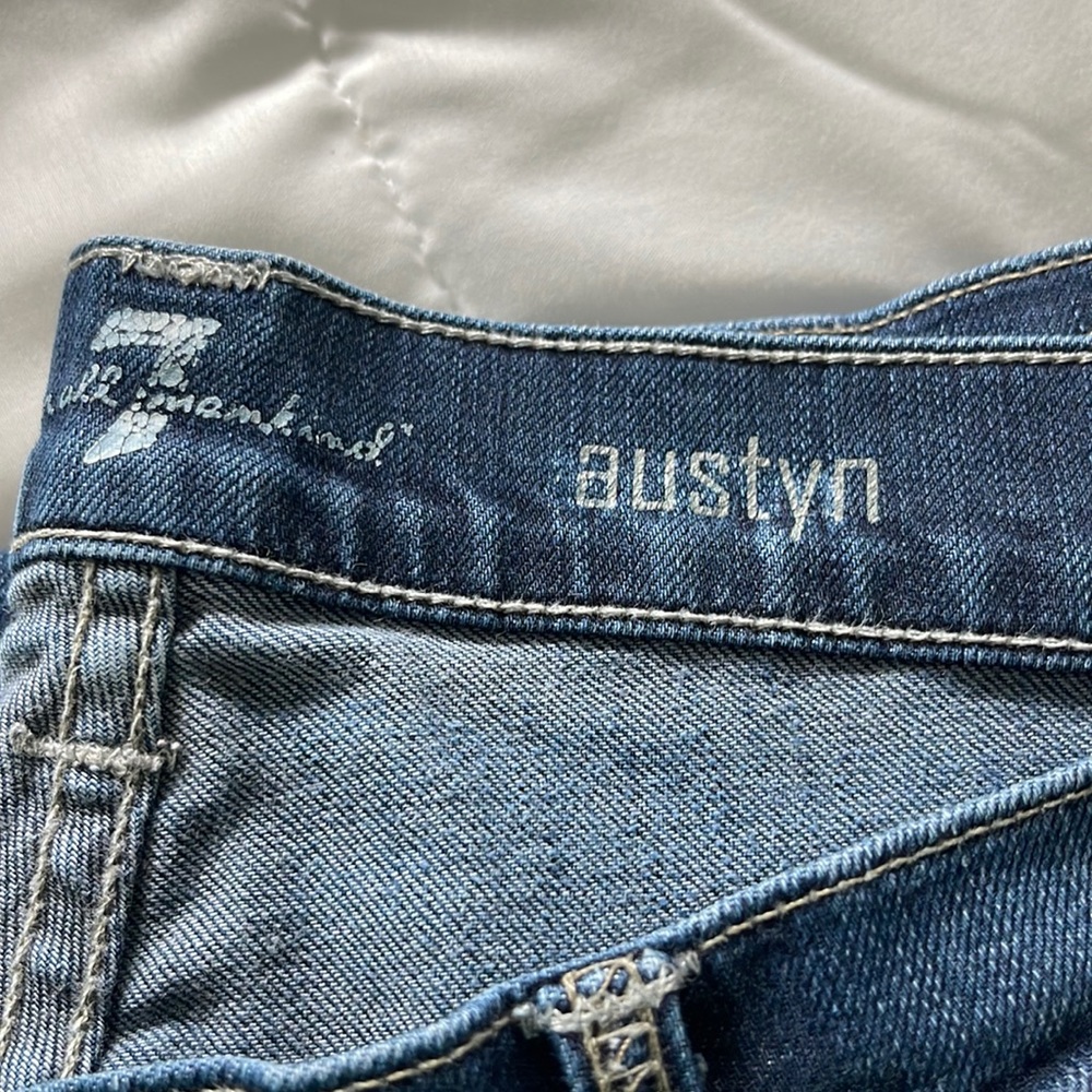 34x34 seven for mankind jeans (austyn)